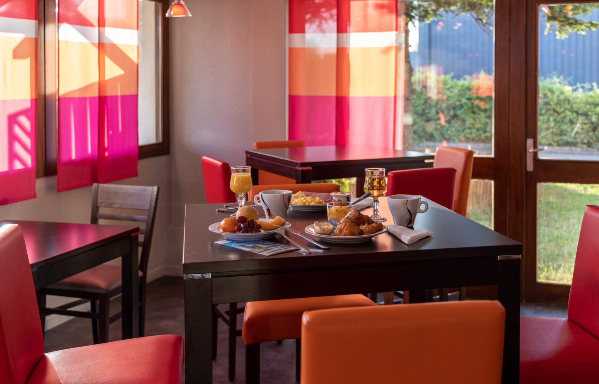 The Originals City, Hotel Macon Sud Chaintré Exterior foto